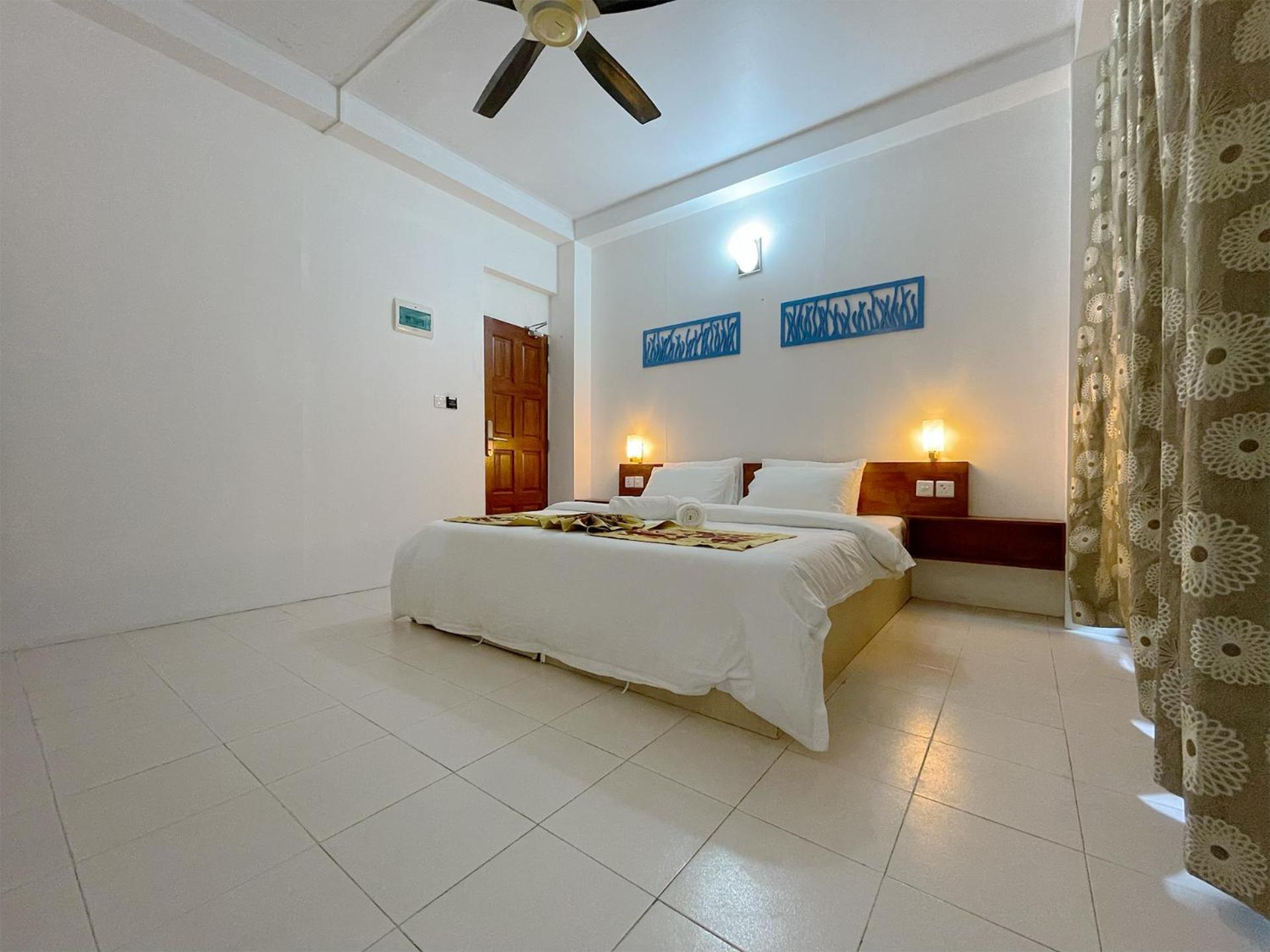 Paradise Retreat, Maafushi Exterior photo